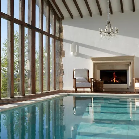 Helguera Palacio Boutique & Antique 5* Vargas