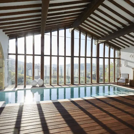 Hotell Helguera Palacio Boutique & Antique