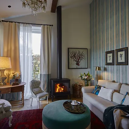 Helguera Palacio Boutique & Antique Hotel Vargas