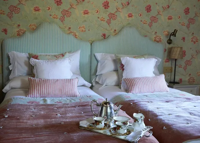 Helguera Palacio Boutique & Antique Hotel