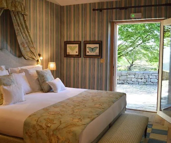 Helguera Palacio Boutique & Antique 5* Vargas