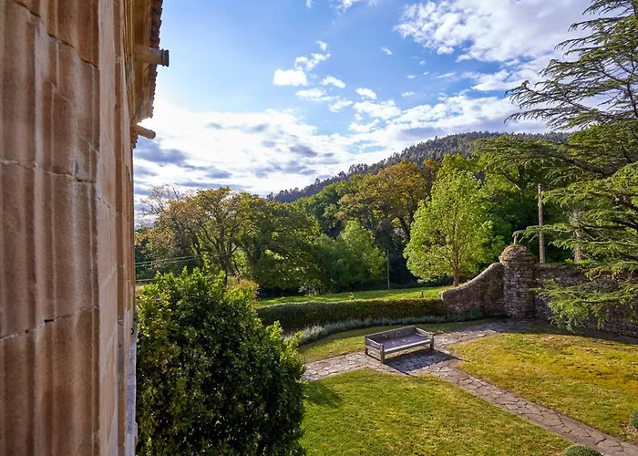 Helguera Palacio Boutique & Antique Hotel