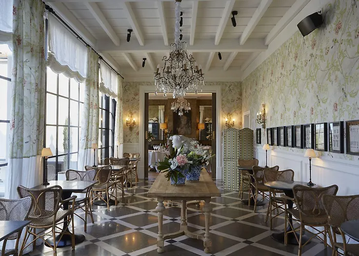 Hotel Helguera Palacio Boutique & Antique Vargas