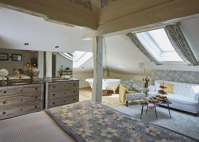 Hotel Helguera Palacio Boutique & Antique 5*